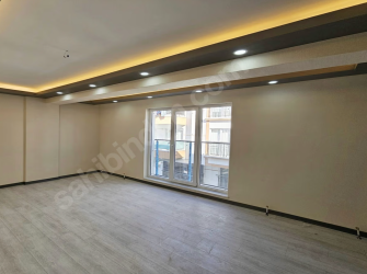 YAPI ANALİZ'DEN İNCEK'TE SİTE İÇERİSİNDE KİRALIK 1+1